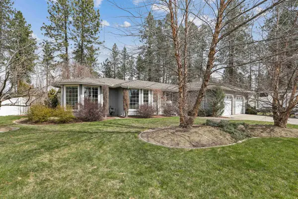 9908 N Glenwood Dr, Spokane, WA 99208