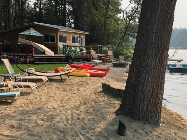 6627 G Thomas Ln, Nine Mile Falls, WA 99026