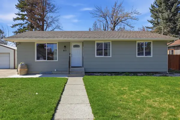 613 N Main St, Deer Park, WA 99006