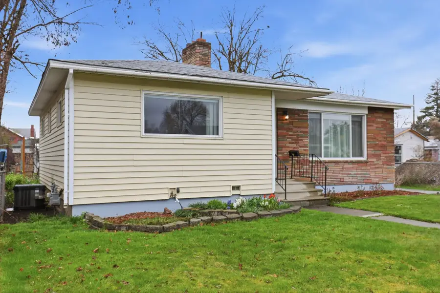 4907 N Stone St, Spokane, WA 99207 - #2