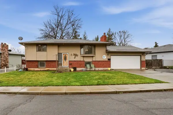 216 Gregory Dr, Cheney, WA 99004