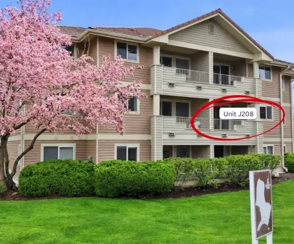 639 N Riverpoint Blvd #J208, Spokane, WA 99202