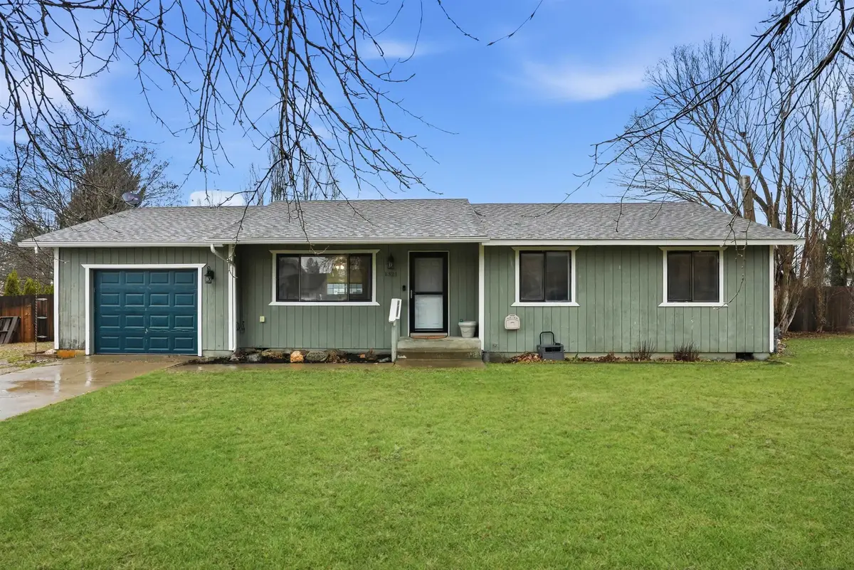 1321 E 4th Ave, Deer Park, WA 99006 - #1