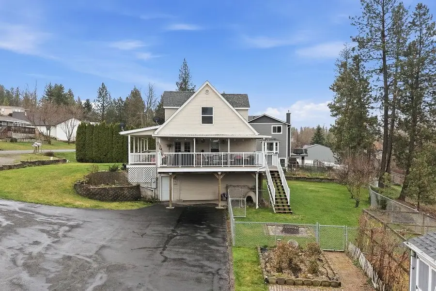 227 E Stringham Rd, Rockford, WA 99030 - #2