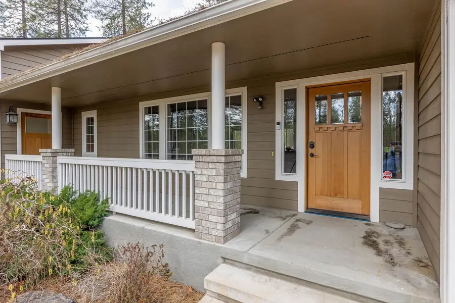 4911 E Greenbluff Rd, Colbert, WA 99005 - #3