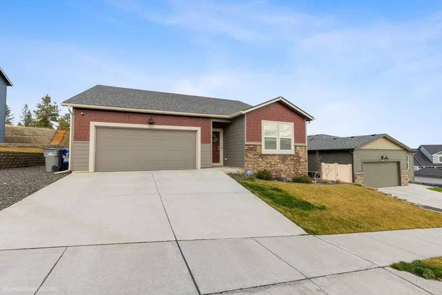 8215 S Avery Rd, Cheney, WA 99004 - #3
