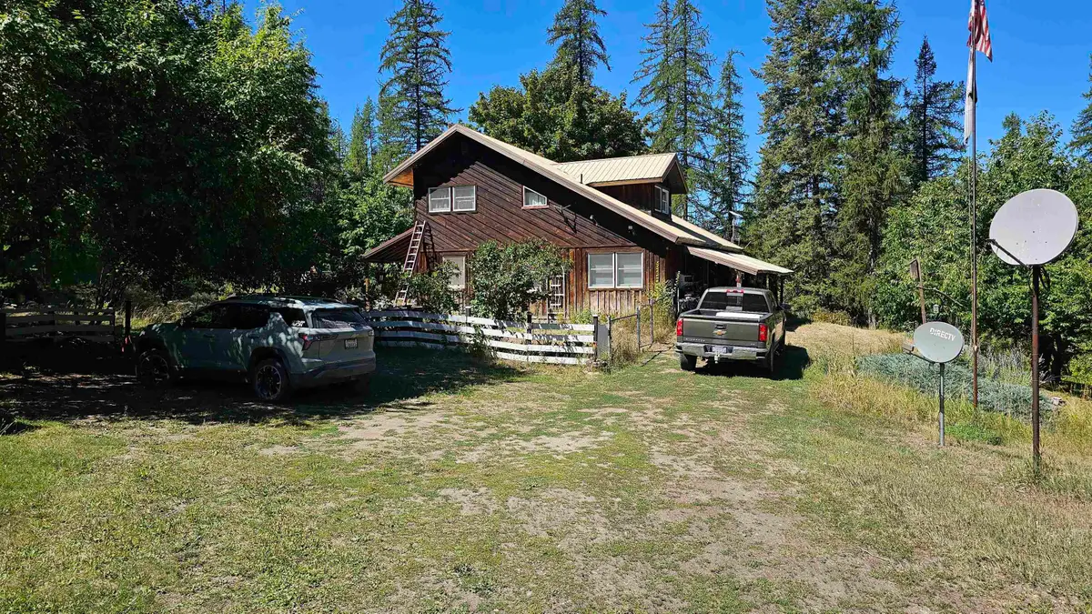 3442 Moore Rd, Kettle Falls, WA 99141 - #1