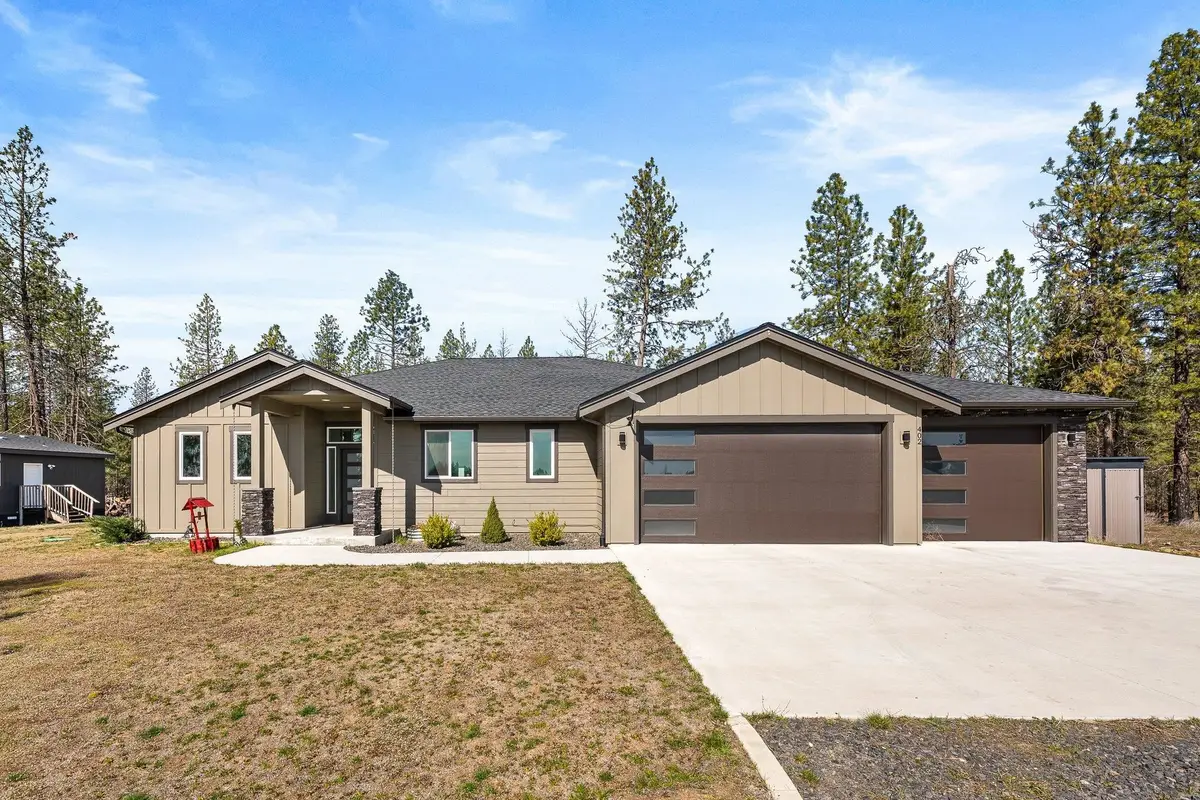 402 S Christensen Rd, Medical Lake, WA 99022 - #1