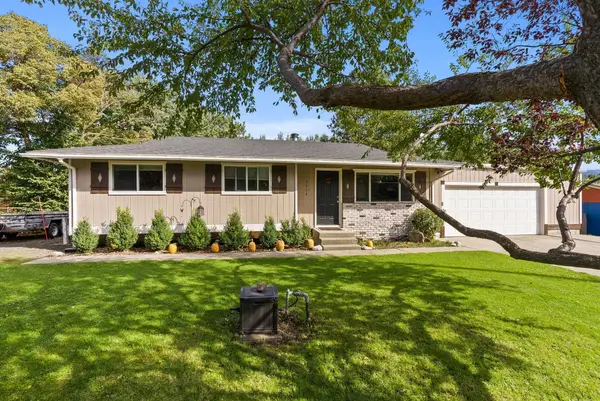 3914 N Murray Rd, Otis Orchards, WA 99027