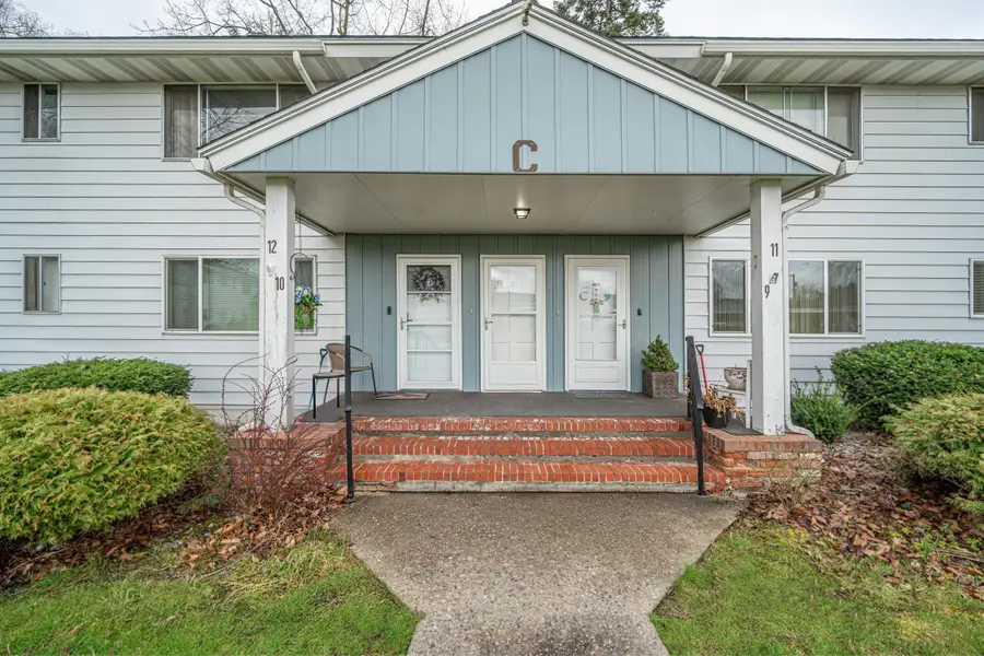 250 N Raymond Rd #C12, Spokane Valley, WA 99206 - #2