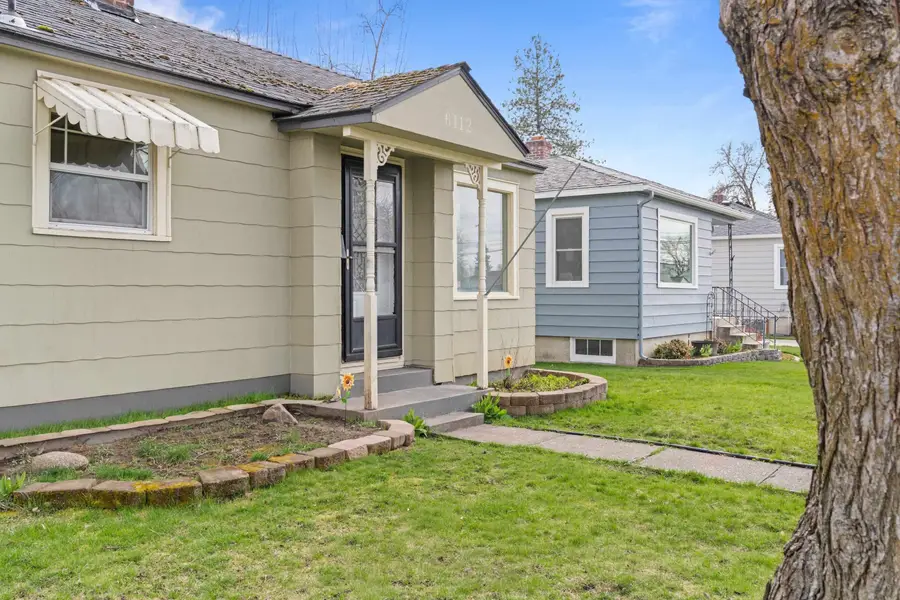6112 N Lincoln St, Spokane, WA 99205 - #2