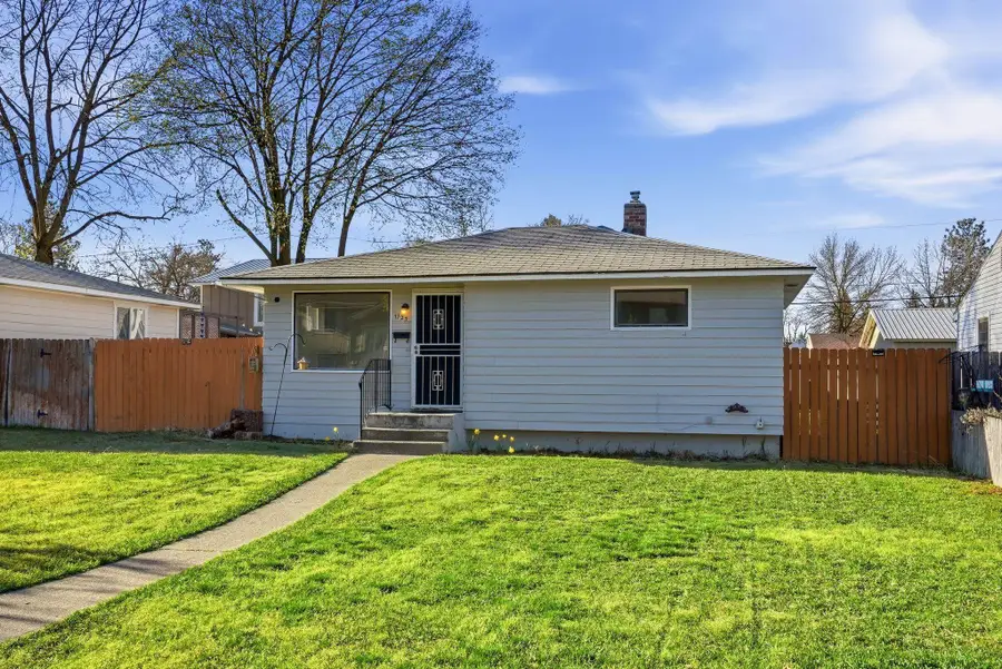 1123 W Decatur Ave, Spokane, WA 99207 - #2