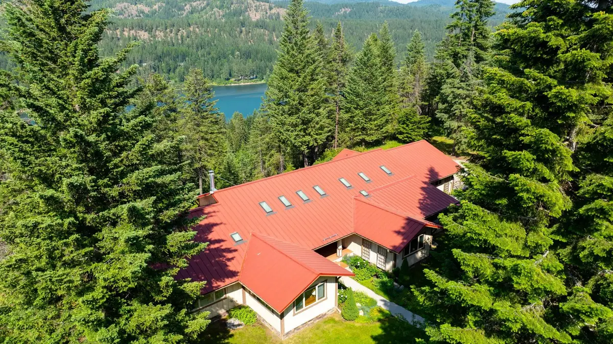 433873 Highway 20, Newport, WA 99156 - #1