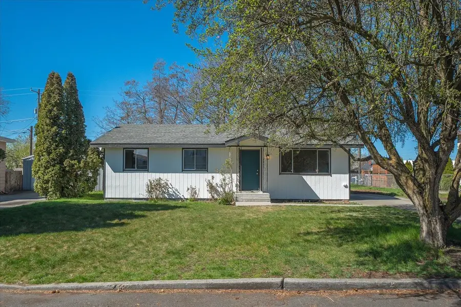 2415 N Myrtle St, Spokane, WA 99217 - #3