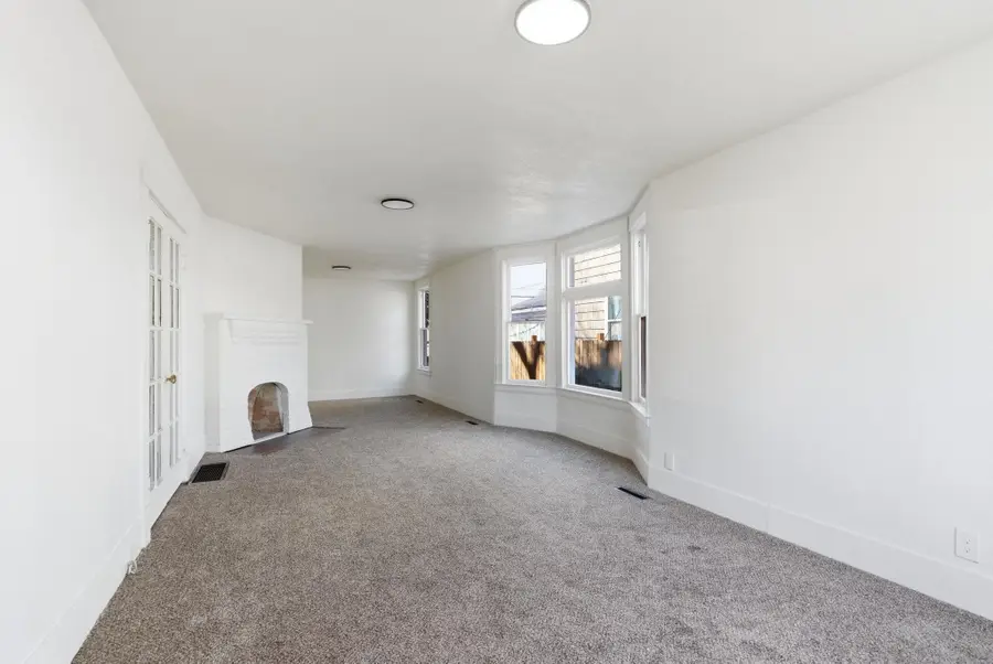 2401 W Dean Ave, Spokane, WA 99201 - #3