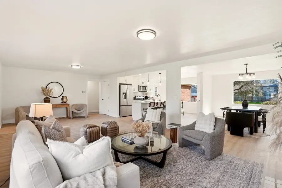 39 W 33rd Ave, Spokane, WA 99203 - #3