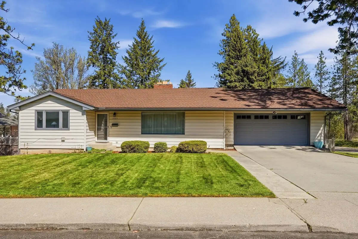 2917 E 39th Ave, Spokane, WA 99203 - #1