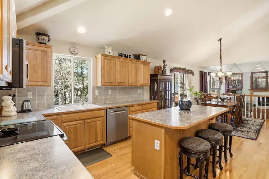 11607 N Ashley Ln, Spokane, WA 99218 - #3