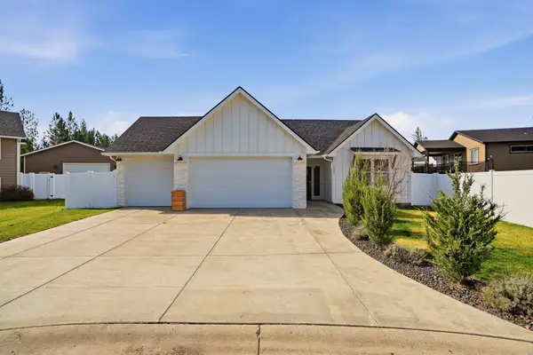 1334 E Carriage Ct, Spokane, WA 99208