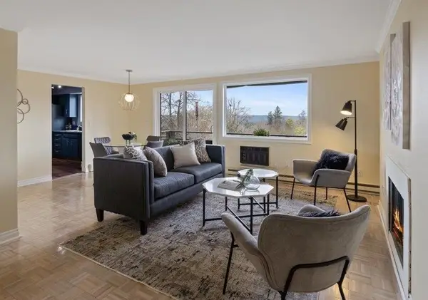 844 W Cliff Dr #103, Spokane, WA 99204