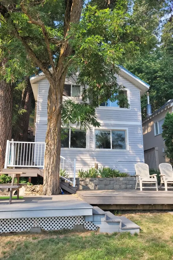 12935 N North Park St, Newman Lake, WA 99025-0000