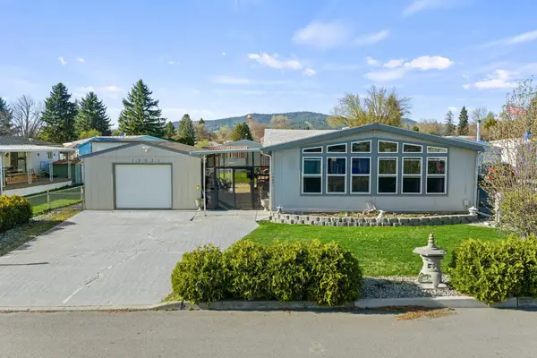 18821 E Montgomery Dr, Otis Orchards, WA 99027