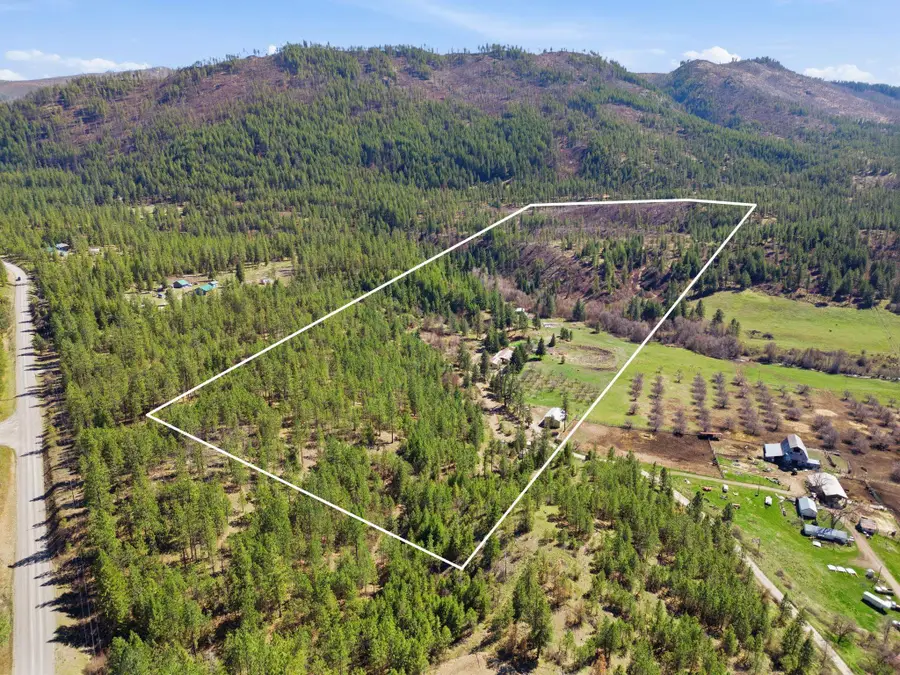 5864 Cedar Canyon Rd, Fruitland, WA 99129 - #2