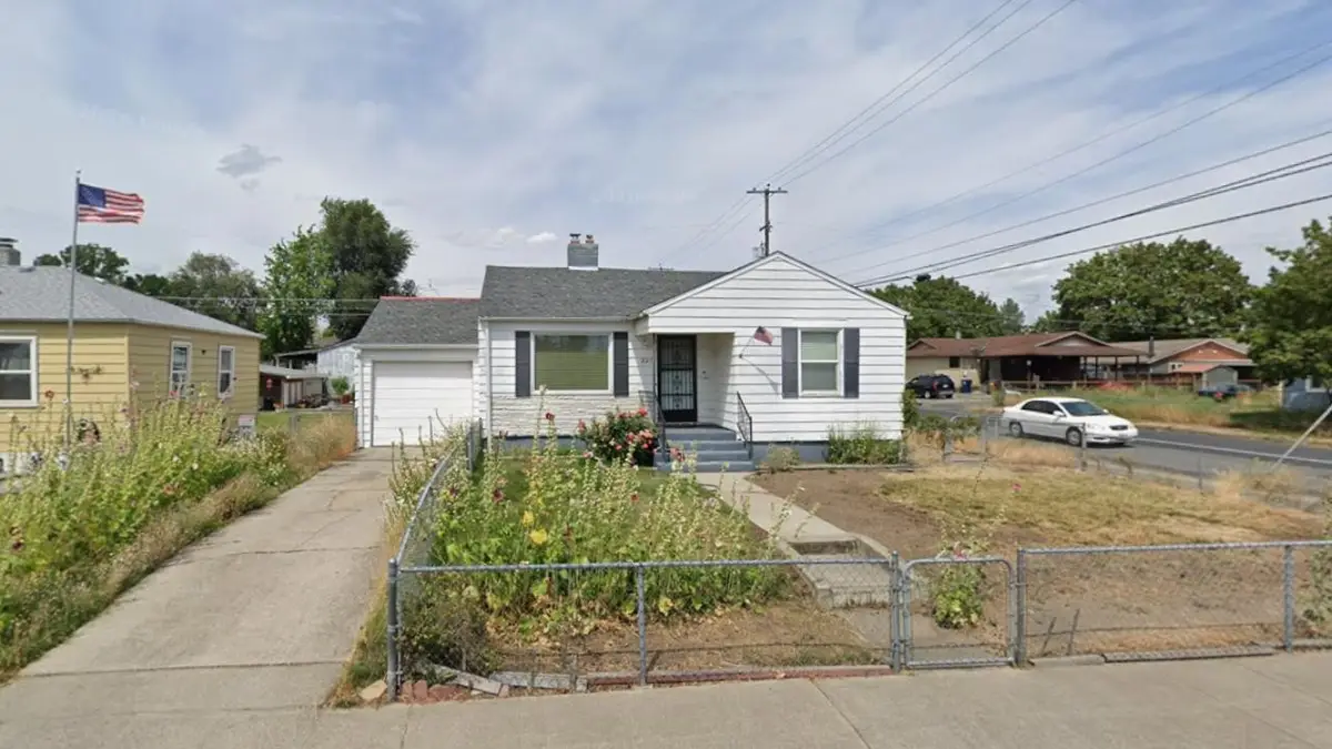 227 E Heroy Ave, Spokane, WA 99207 - #1