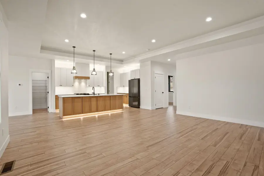 10822 E 36th Dr, Spokane Valley, WA 99206 - #3