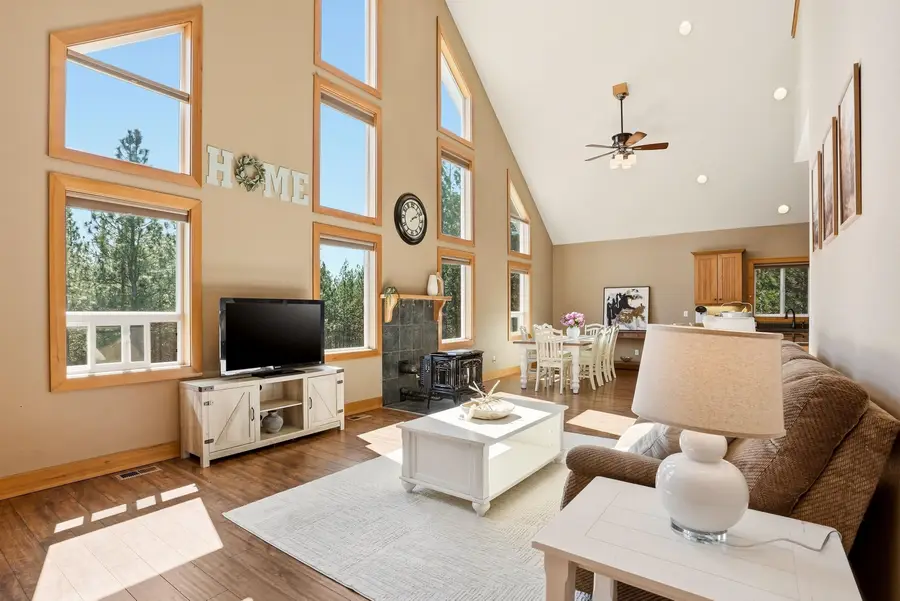 3916 W Brown Ln, Cheney, WA 99004 - #3