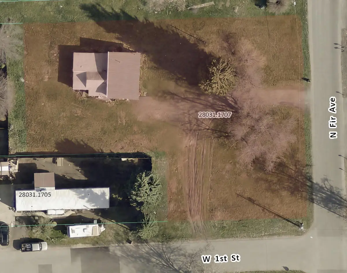 107 N Fir St, Deer Park, WA 99006 - #1