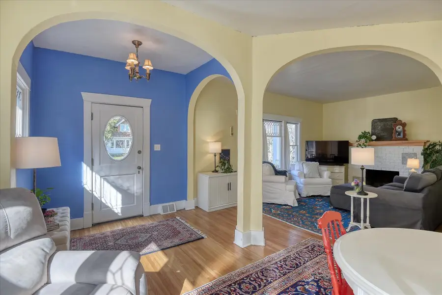 2221 W Mission Ave, Spokane, WA 99201 - #3