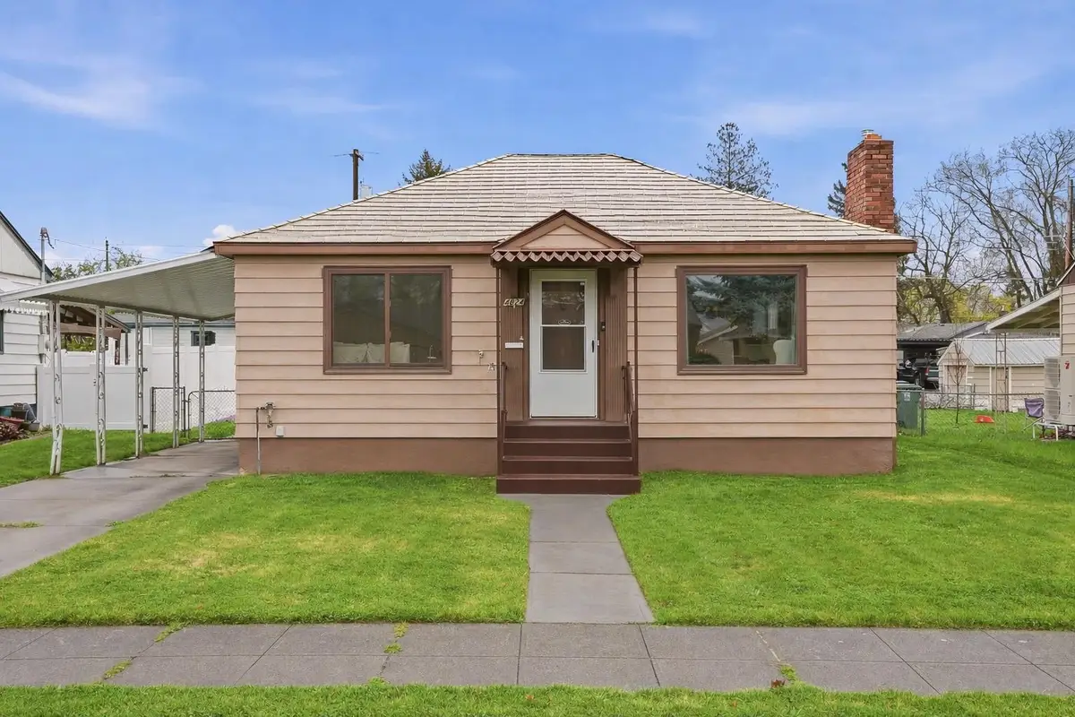 4824 N Adams St, Spokane, WA 99205 - #1