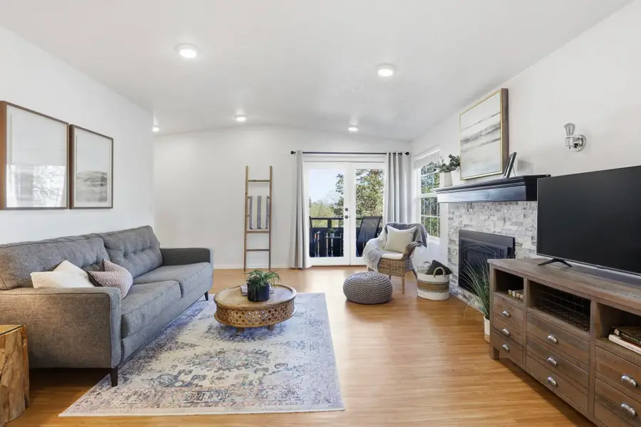 844 W Cliff Dr #307, Spokane, WA 99203 - #3