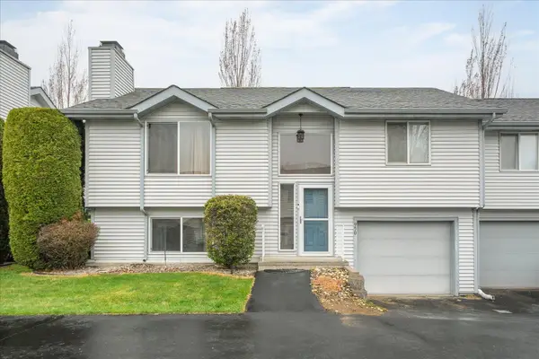 950 E Calkins Dr, Spokane, WA 99208