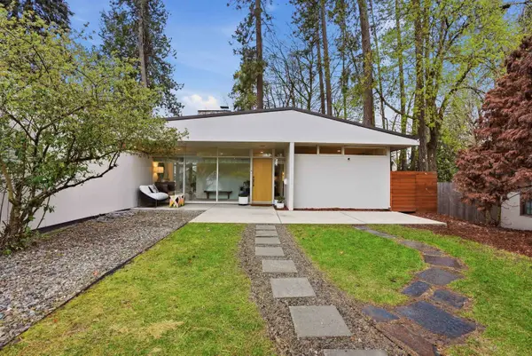 1022 E 28th Ave, Spokane, WA 99203