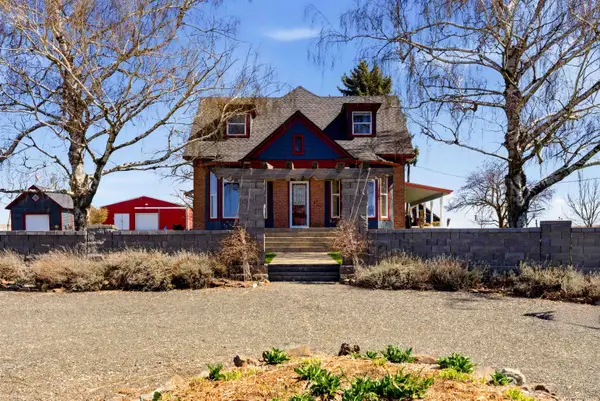 28752 N Tramm Rd, Reardan, WA 99029