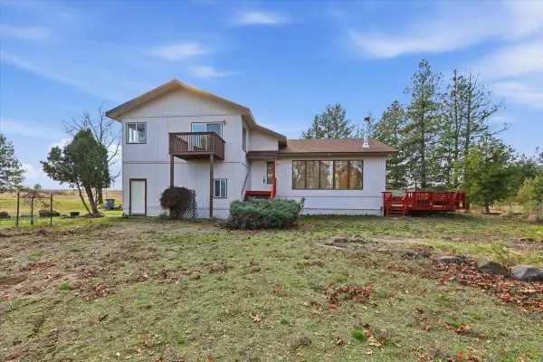 20408 W Indiana Ln, Medical Lake, WA 99022