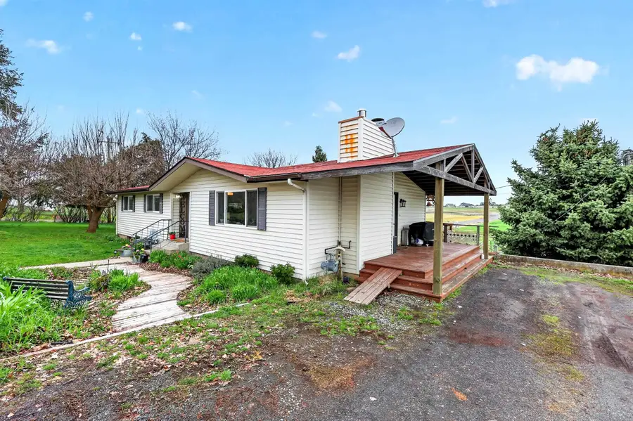 27164 N Gunning Rd, Davenport, WA 99122 - #3