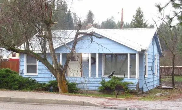 1216 W 1st St, Newport, WA 99156