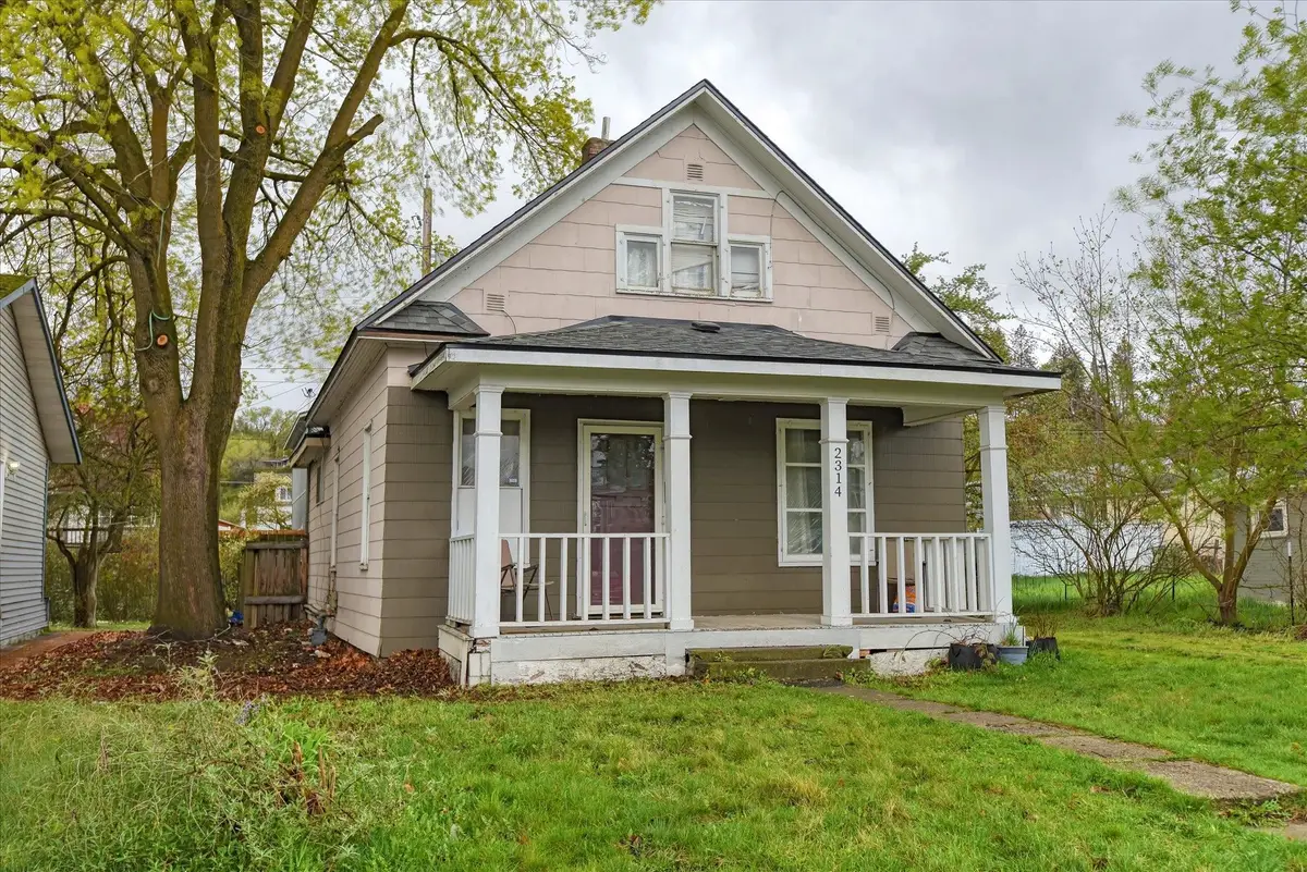 2314 E 6th Ave, Spokane, WA 99202 - #1