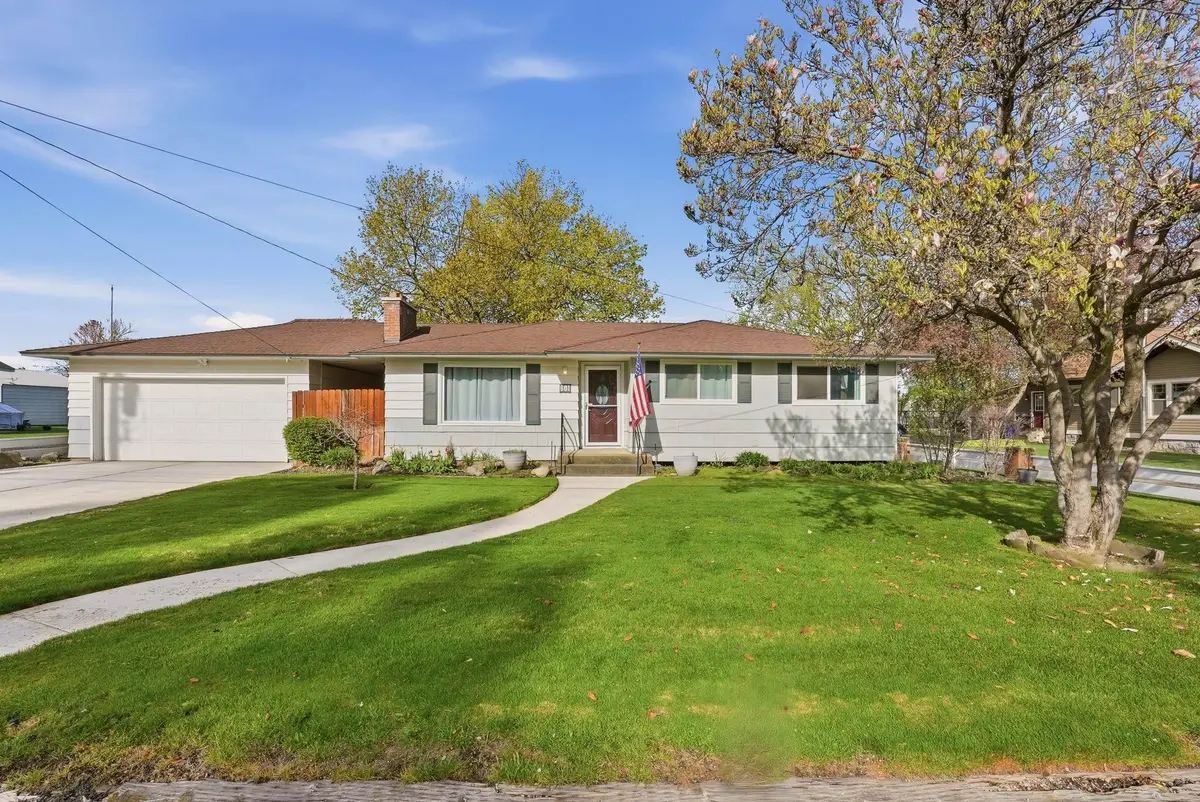 601 N Farr Rd, Spokane, WA 99206 - #1