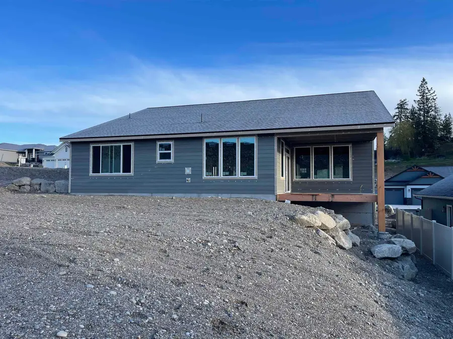 74 E Center Ln, Spokane, WA 99208 - #3