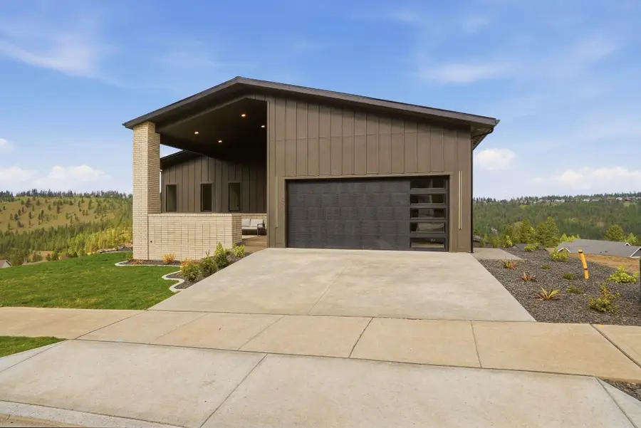 5227 S Lincoln Way, Spokane, WA 99224 - #2