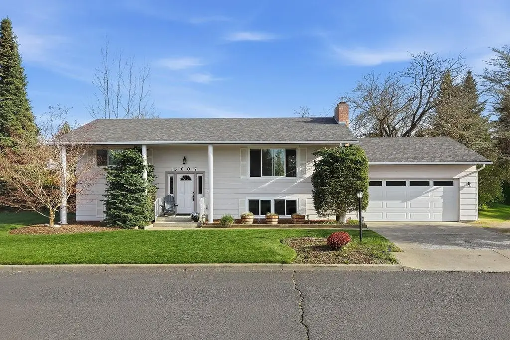 5607 W Comanche Dr, Spokane, WA 99208 - #1