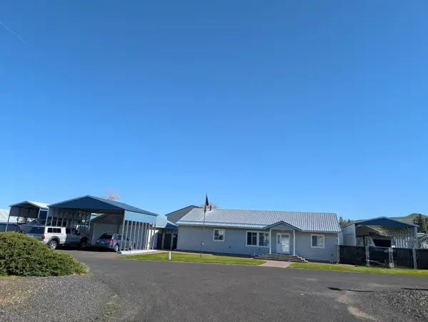 2303 Ponderosa Circle, Seven Bays, WA 99122