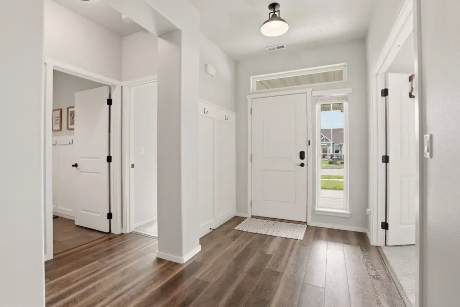 1421 S Hodges St, Spokane Valley, WA 99016 - #3