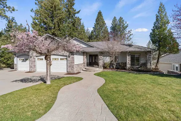 15117 E East Ridge Ln, Veradale, WA 99037