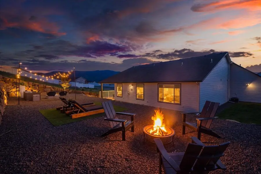 19715 E 11th Ave, Spokane Valley, WA 99016 - #3