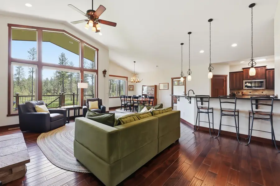 3915 W Brown Ln, Cheney, WA 99004 - #3